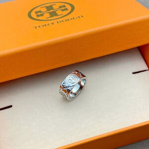 Tory Burch Trendy Gold Ring